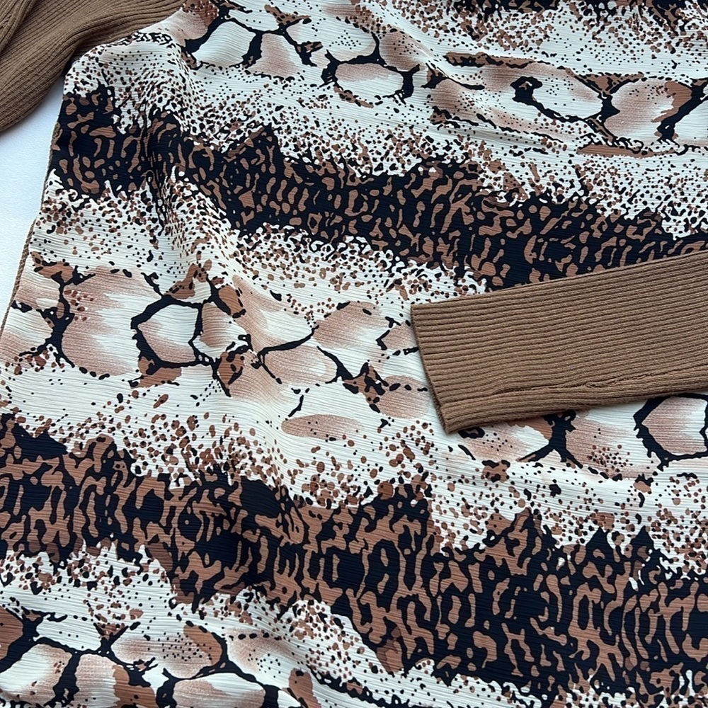 Yal Snake Python Print Quirky Eclectic Sweater Ri… - image 3